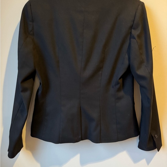 H&M Black Blazer - Picture 3 of 3